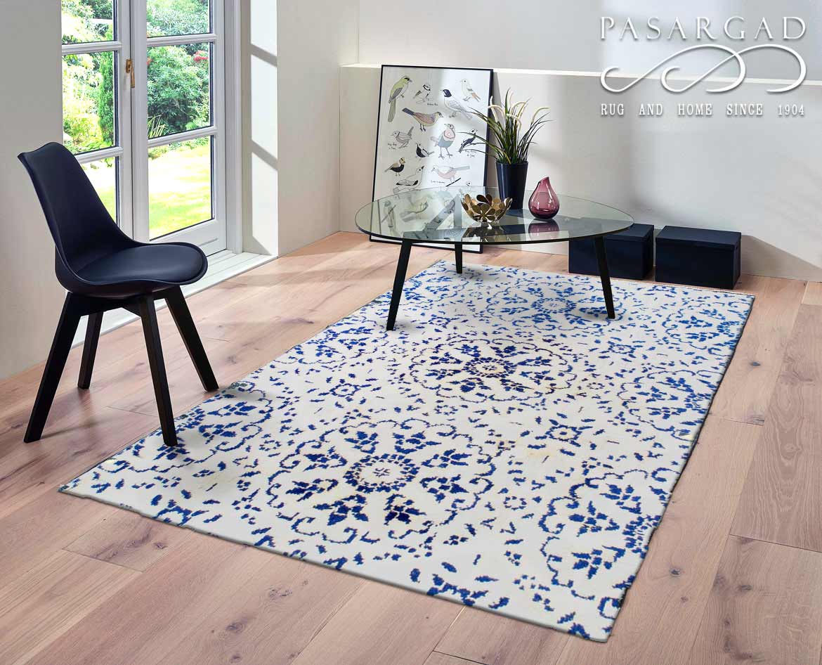 Ivory Color Hand Knotted Modern Rug 4'x5'6"